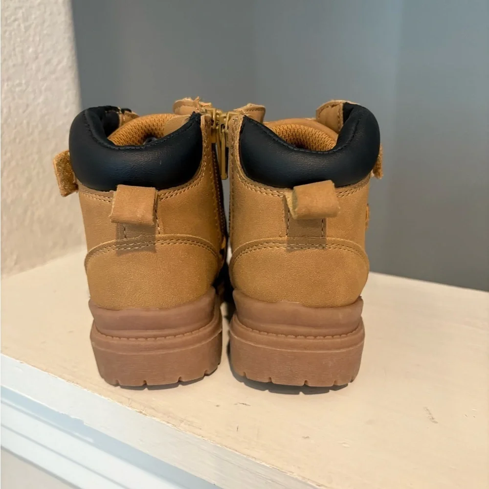 Wonder Nation Infant Tucker Construction Boots Size 4 Boys Easy On Off Zipper